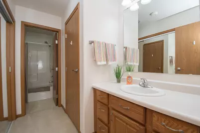 845 12th Avenue W, West Fargo, ND 58078 - Photo 18