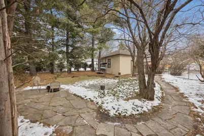 2205 Kenwood Parkway, Minneapolis, MN 55405 - Photo 26