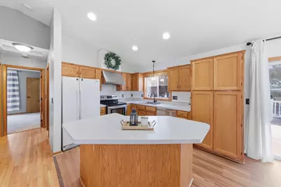 9337 Jeffery Court S, Cottage Grove, MN 55016 - Photo 4