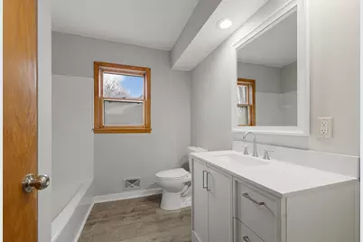 1105 S Payne Street, New Ulm, MN 56073 - Photo 14