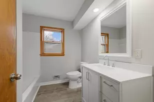 1105 S Payne St, New Ulm, MN 56073 - Photo 14