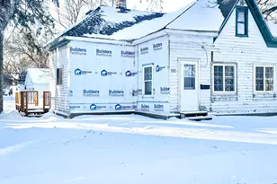 111 Markley Ave S, Thief River Falls, MN 56701 - Photo 2