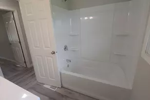 100 2nd St NE, Hallock, MN 56728 - Photo 10