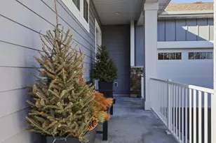 5023 Sundial Ln, Woodbury, MN 55129 - Photo 68