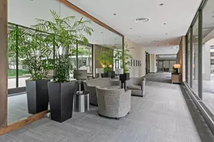 19 S 1st St, Minneapolis, MN 55401 - Photo 24