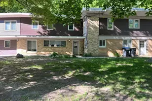 1035 Thompson Ravine Rd, Mankato, MN 56001 - Photo 6