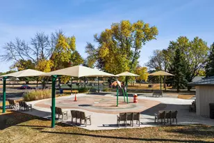 1657 Shasta Dr, Shakopee, MN 55379 - Photo 52