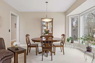 138 White Oaks Ln, Vadnais Heights, MN 55127 - Photo 14