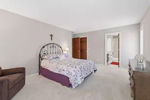 138 White Oaks Ln, Vadnais Heights, MN 55127 - Photo 22