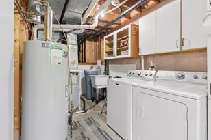 138 White Oaks Ln, Vadnais Heights, MN 55127 - Photo 36