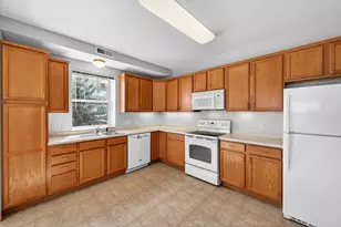 1900 Rush Lake Trl, New Brighton, MN 55112 - Photo 6