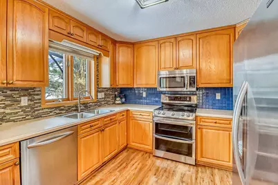 4562 50th Street S, Moorhead, MN 56560 - Photo 4