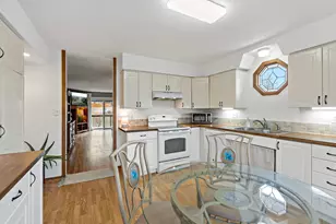 4048 Cinnabar Dr, Eagan, MN 55122 - Photo 12