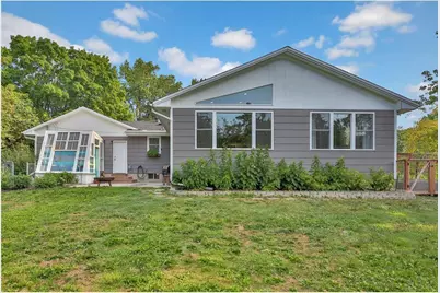 2401 Jones Place W, Bloomington, MN 55431 - Photo 34