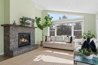 2401 Jones Place W, Bloomington, MN 55431 - Photo 4