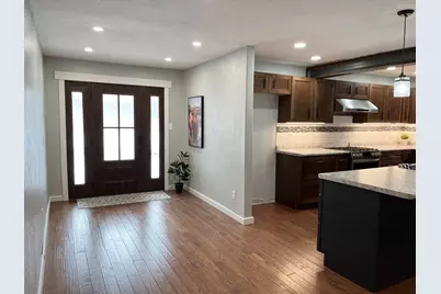 704 Miller Avenue, Windom, MN 56101 - Photo 2