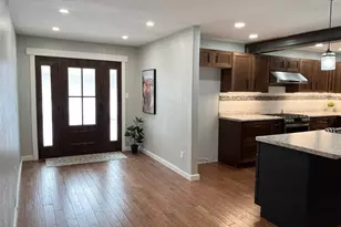 704 Miller Ave, Windom, MN 56101 - Photo 2