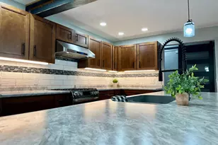 704 Miller Ave, Windom, MN 56101 - Photo 4