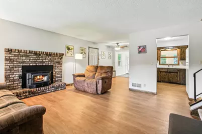 5824 N 213th Street N, Forest Lake, MN 55025 - Photo 6