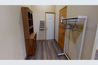 539 Pacific Avenue SW, Willmar, MN 56201 - Photo 16