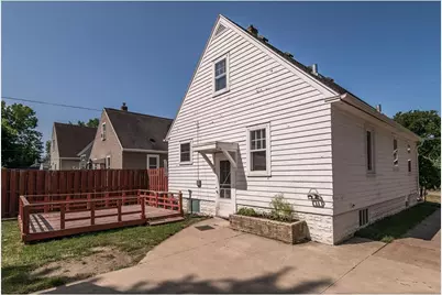 930 6th Avenue SE, Rochester, MN 55904 - Photo 6