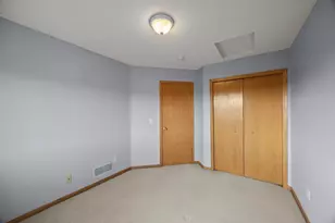 1012 Larkspur Ln, Waconia, MN 55387 - Photo 18