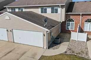 1012 Larkspur Ln, Waconia, MN 55387 - Photo 4