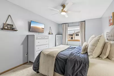 6871 Sherwood Road, Woodbury, MN 55125 - Photo 18