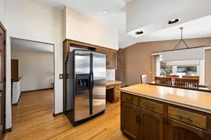 5210 Shady Ln, Excelsior, MN 55331 - Photo 36