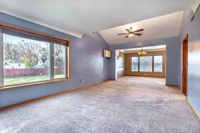 1015 11th Avenue S, Moorhead, MN 56560 - Photo 8