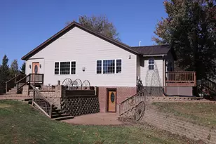 53253 W Grindstone Rd, Sandstone, MN 55072 - Photo 4