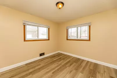 5214 Oliver Avenue N, Minneapolis, MN 55430 - Photo 14