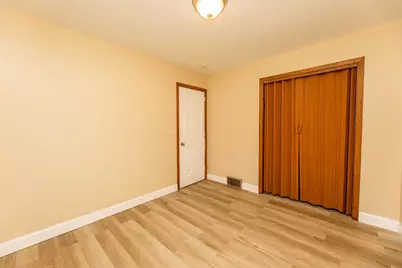 5214 Oliver Avenue N, Minneapolis, MN 55430 - Photo 18