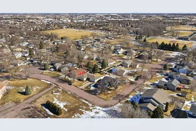 135 S Manitou Drive, Mankato, MN 56001 - Photo 44