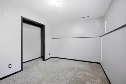 135 S Manitou Drive, Mankato, MN 56001 - Photo 32