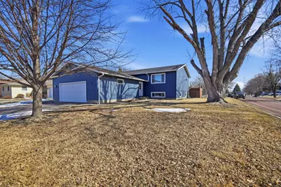 135 S Manitou Drive, Mankato, MN 56001 - Photo 48