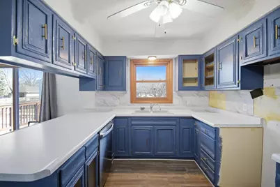 135 S Manitou Drive, Mankato, MN 56001 - Photo 10