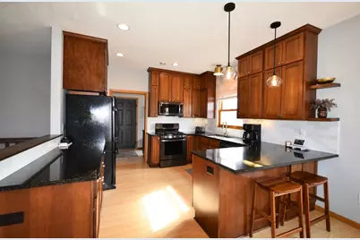 107 10th Street, Goodhue, MN 55027 - Photo 6