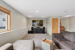 617 Highland Cir, Circle Pines, MN 55014 - Photo 20