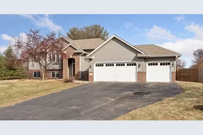 617 Highland Circle, Circle Pines, MN 55014 - Photo 2