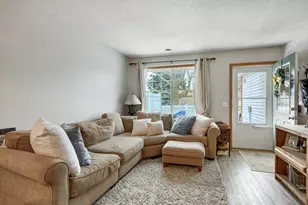 15724 Flackwood Trail, Apple Valley, MN 55124 - Photo 4