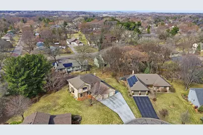 4125 Bridgewater Circle, Vadnais Heights, MN 55127 - Photo 40