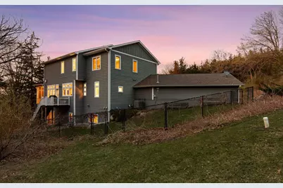 8700 Eagle Creek Boulevard, Shakopee, MN 55379 - Photo 8