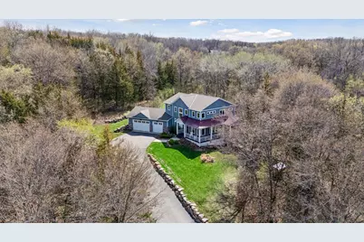 8700 Eagle Creek Boulevard, Shakopee, MN 55379 - Photo 10