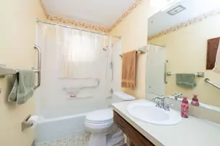 1008 Marnie St S, Maplewood, MN 55119 - Photo 8