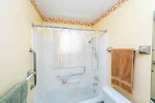 1008 Marnie St S, Maplewood, MN 55119 - Photo 10