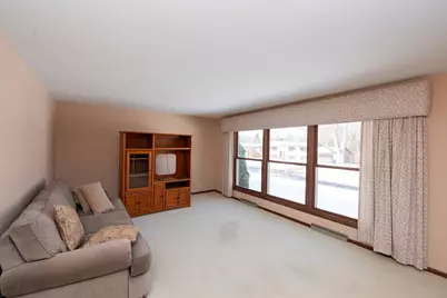 1008 Marnie Street S, Maplewood, MN 55119 - Photo 40