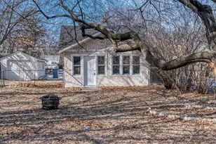 4715 Emerson Ave N, Minneapolis, MN 55430 - Photo 2