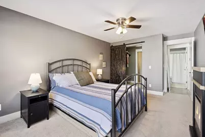 205 Barry Avenue S #221, Wayzata, MN 55391 - Photo 14