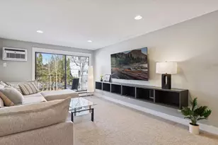 205 Barry Ave S, Wayzata, MN 55391 - Photo 6